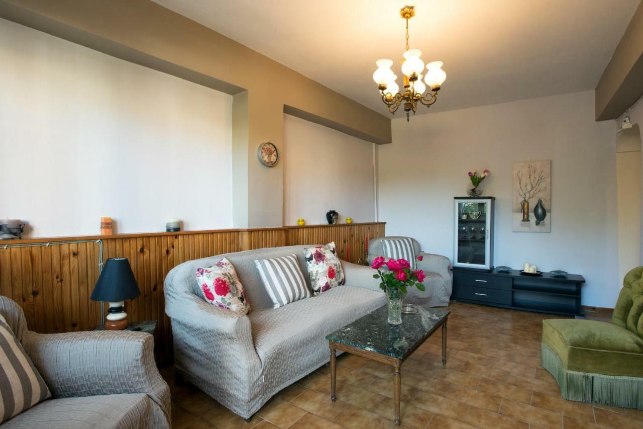 Alkionis House