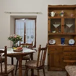 Alkionis House